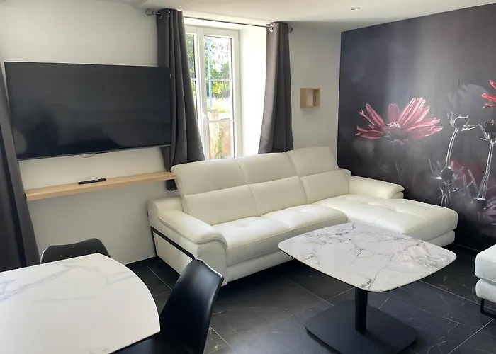 La Maison Des Lacs Et Des Parcs Holiday home *